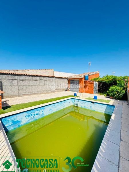 Foto eac7c538-a361-48a7-8b59-ce8d379214c7. Terreny residencial a Polán