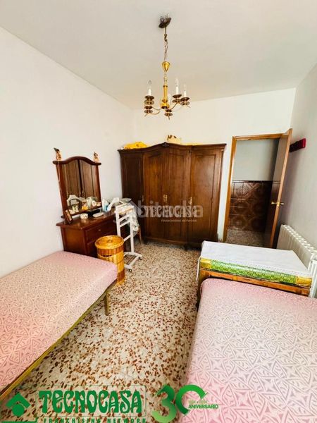Foto 5e1863f0-c0b7-4b78-90ca-3bf36d710f4c. Casa aparellada amb calefacció a Polán