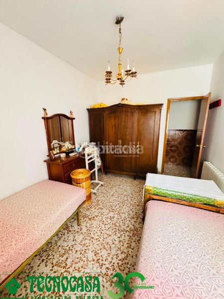 Foto b6aa8828-b3fd-4246-88c2-c18e14dd98b2. Casa aparellada amb calefacció a Polán