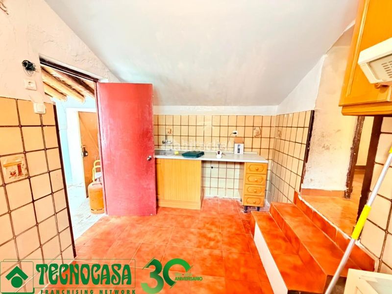 Foto 0b3470cc-9e86-4584-a966-a5d2dafca923. Casa  en venta en Burujón