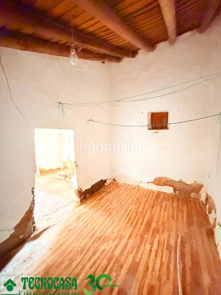 Foto 7478e5b7-ba7d-4d1b-80de-1081e7922bff. Casa  en venta en Burujón