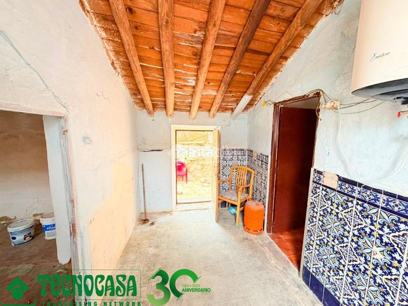 Foto 9d1896af-da03-4365-b6f1-4be1257607c3. Casa  en venta en Burujón