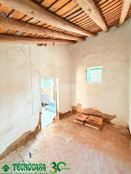 Foto d83b3326-c0dc-4c00-a060-8d864c40629b. Casa  en venta en Burujón