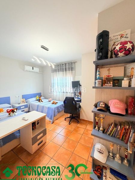 Foto 7e68f4fb-5622-419f-9dab-bf90cb9f1c07. Casa aparellada amb calefacció aparcament a Burujón