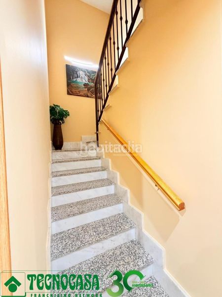 Foto b6539c1a-1580-43d0-929d-ed5740a2c780. Casa aparellada amb calefacció aparcament a Burujón