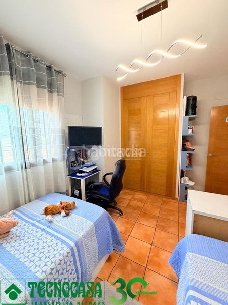 Foto c2655cf3-a59a-49d9-9e02-528b310293c9. Casa aparellada amb calefacció aparcament a Burujón