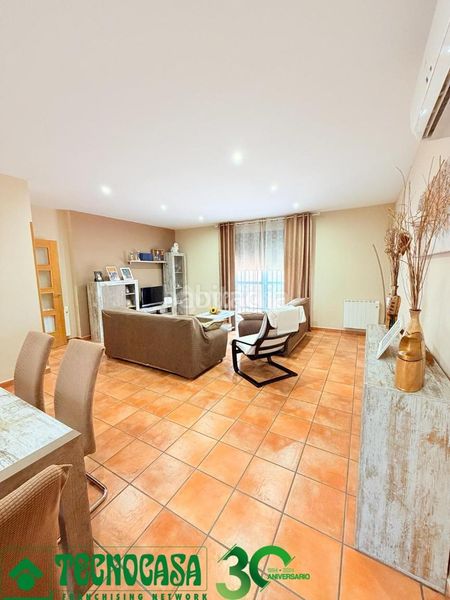Foto db0c8498-d552-4c63-8bd2-d508406ae06c. Casa aparellada amb calefacció aparcament a Burujón