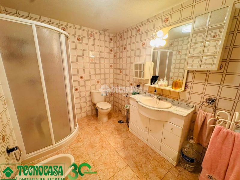 Foto 915d5dc9-b80f-47a0-925d-346693d4bd3d. Piso  en venta en Burujón