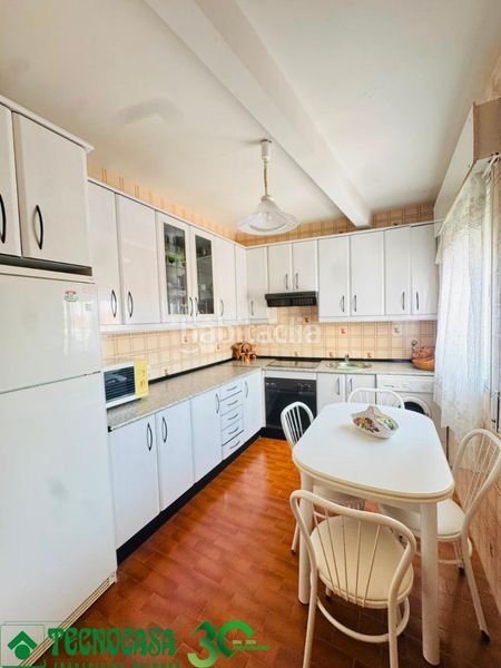Foto e5fbd609-4637-489c-b10d-c5e42a800d73. Piso  en venta en Burujón