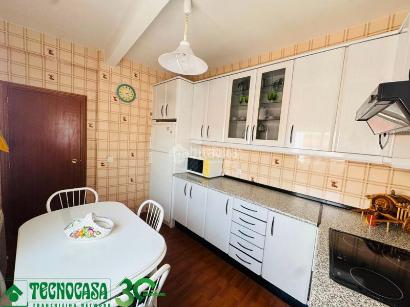 Foto f0aacbb9-5cc5-4bf6-91d0-1f49c481fcc6. Piso  en venta en Burujón