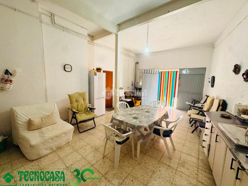 Foto f0e6e0f2-91cc-4cdd-b810-a94c1732d400. Piso  en venta en Burujón