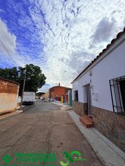 Casa in Albarreal de Tajo. Casa en venta en albarreal de tajo