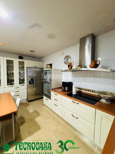 Foto 3d399313-8fab-4e49-b393-5511f96aac15. Casa amb calefacció a Polán