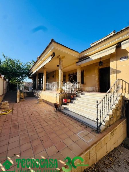 Foto 607fbc7d-c4bd-47a7-b04a-01ac569f937a. Casa amb calefacció a Polán