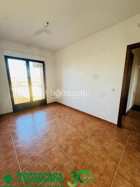 Foto 12ba2017-a4b6-4306-ba6b-7a10e324e5c4. Casa aparellada a Polán