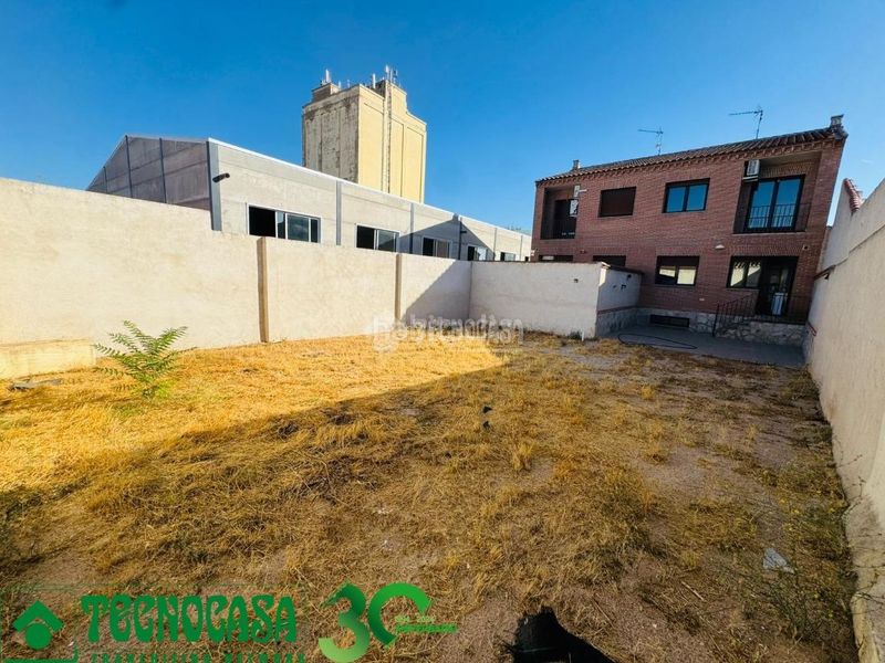 Foto a148ccee-2d9e-4660-97ab-e31783d39b1b. Casa aparellada a Polán
