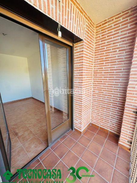 Foto e754178a-bff3-4114-9d19-e022ee797806. Casa aparellada a Polán
