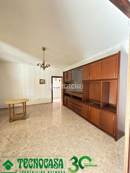 Foto 07fc4500-1f65-471c-9fe7-3bc01fd84ea4. Casa aparellada a Polán
