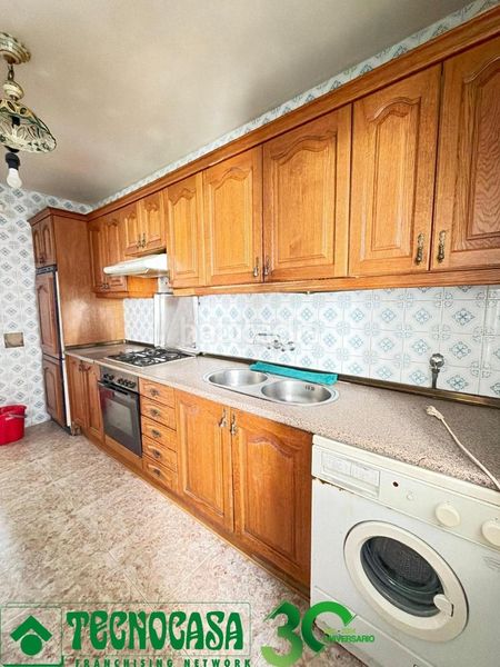Foto 4554a243-e974-4922-8e4b-789258c5be4f. Casa aparellada a Polán