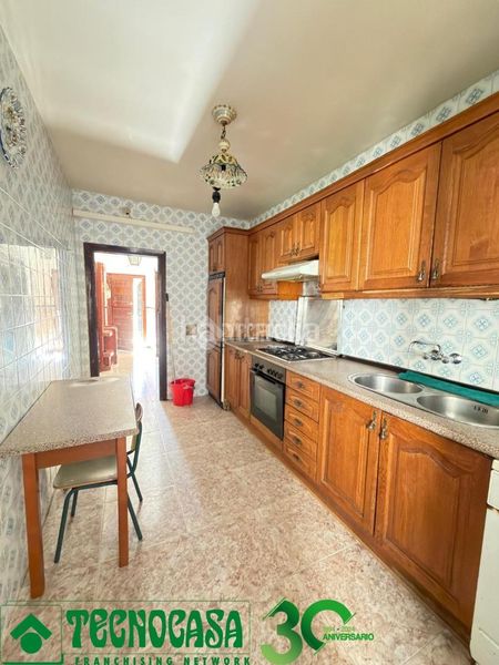 Foto 74a65601-43fd-458b-a7f1-7e1909dfd2ac. Casa aparellada a Polán