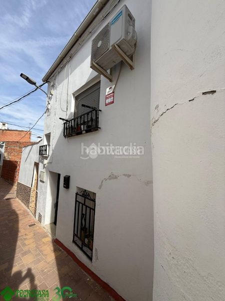 Foto d0bcbc75-7e5e-4c3b-a12f-e5e5f235c2e9. Casa pareada casa en venta en Santa Cruz de la Zarza