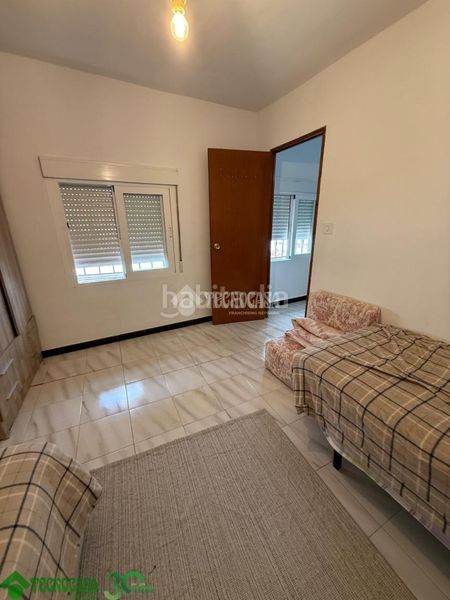 Foto f1df6618-db3c-49d9-8d38-fe18e8758c80. Casa pareada casa en venta en Santa Cruz de la Zarza