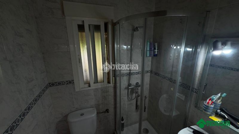 Foto 3d9690cd-6267-4a60-b8c6-f9b70e07164e. Casa amb calefacció aparcament piscina a Illana
