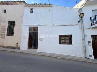 Towny house  C. carmen. Casa en venta en horcajo de santiago
