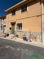 Doppelhaus  N/a. Casa en venta en leganiel