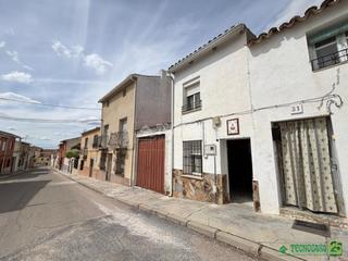 Casa aparellada  C. de isabel i de castilla. Casa en venta en zarza de tajo