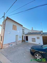 Casa aparellada  Camino de hito. Casa en venta en villarejo de fuentes