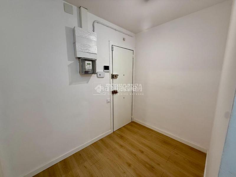 Foto 580be685-a145-4a66-b795-34264a70a3ca. Piso  en venta en La Font d´en Fargues Barcelona