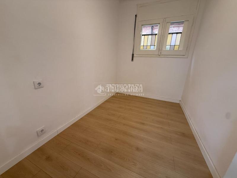 Foto eee6de81-1ac0-49f2-93c6-4818a6c37588. Piso  en venta en La Font d´en Fargues Barcelona