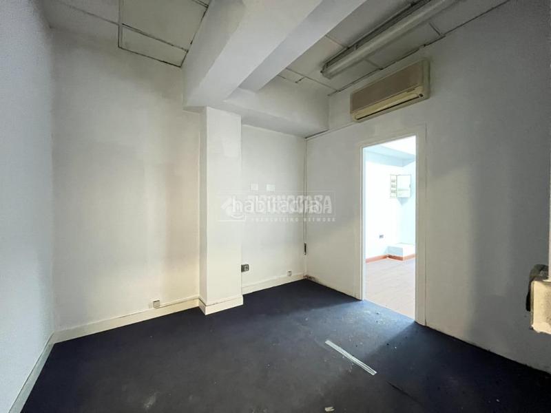 Foto d4599eb0-e325-49ca-b1f1-1411867e4e8b. Local comercial  en venta en Parque Lisboa-La Paz Alcorcón