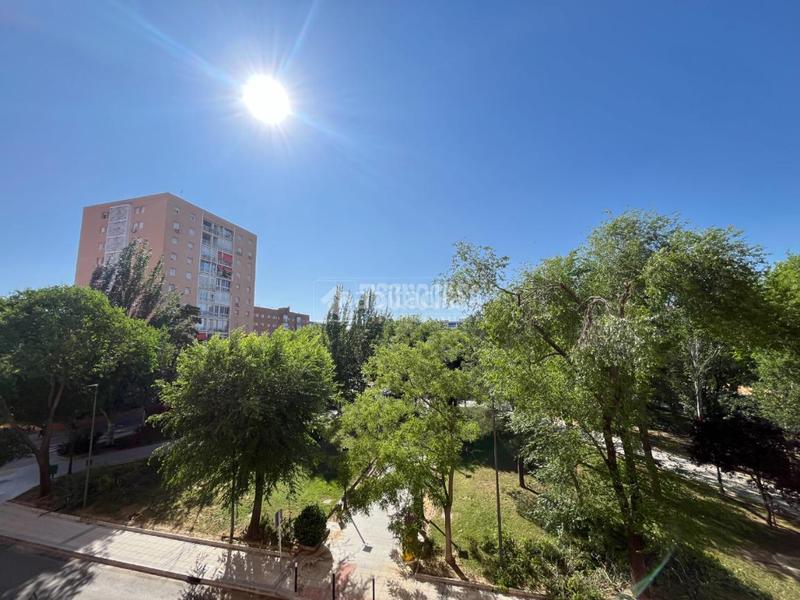 Foto d3f222ed-979c-42b8-abe8-c32860dbb415. Piso  en venta en Valderas-Los Castillos Alcorcón