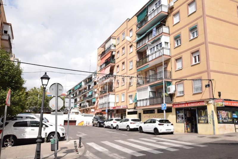 Foto 14113024-b71a-4bac-8561-4cd0d6906477. Local comercial amb calefacció a Casco Antiguo Alcorcón