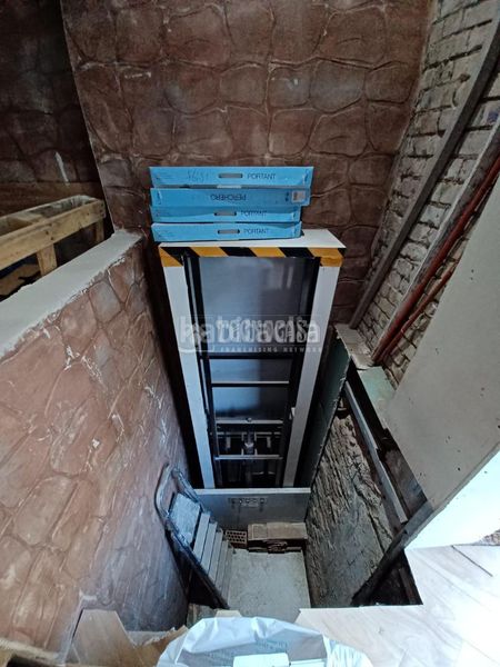 Foto 2f63a967-4ab9-4e76-b9ce-e83a1125ccbf. Local comercial amb calefacció a Casco Antiguo Alcorcón