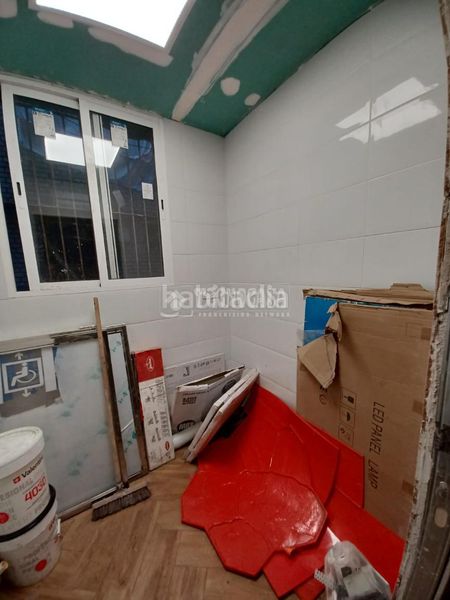 Foto 3ce4e09d-9a4d-4ab0-97d5-c64467b79eb2. Local comercial amb calefacció a Casco Antiguo Alcorcón