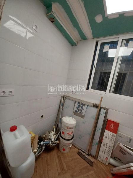 Foto 6812a2f0-aed6-4bc1-9c5e-52c1cbe8fbc6. Local comercial amb calefacció a Casco Antiguo Alcorcón