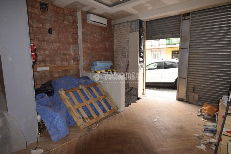 Foto b4f2f87a-3d53-4e56-a924-b940c257a84c. Local comercial amb calefacció a Casco Antiguo Alcorcón