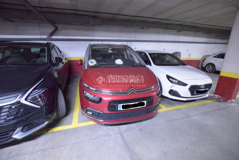 Foto 0e601b4c-b926-479e-ab4a-9bf164318bbc. Pis amb piscina a Prado de Santo Domingo Alcorcón