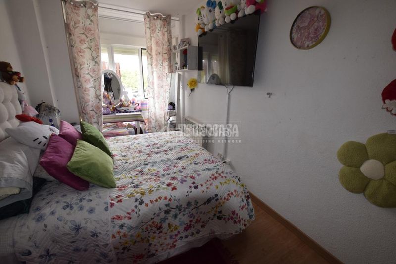 Foto f6df38e7-f03f-4281-aec6-6b221ba3b6f5. Pis amb piscina a Prado de Santo Domingo Alcorcón