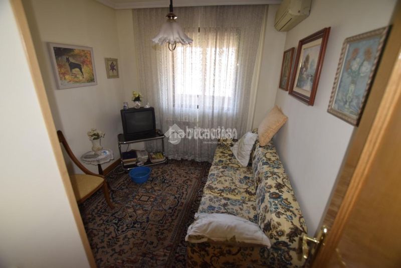 Foto 5687edea-7619-4a66-9ef7-c9ed70b1f81c. Etagenwohnung mit heizung in Casco Antiguo Alcorcón