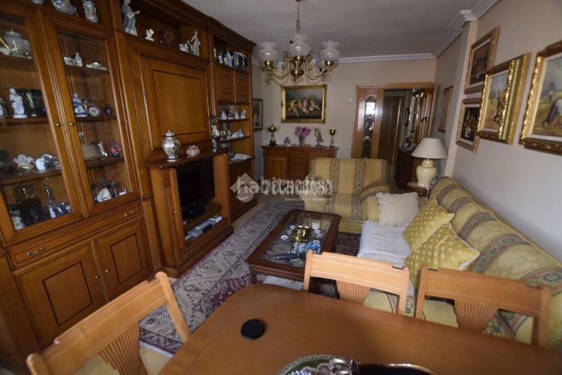 Foto 644e50cf-4e32-4b46-92bc-1ad16b0ef483. Etagenwohnung mit heizung in Casco Antiguo Alcorcón