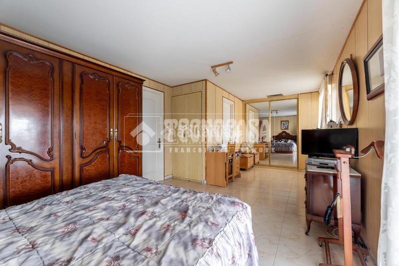 Foto ed2014c1-8904-4df2-bf09-f11337560365. Casa amb aparcament a Las Lomas Boadilla del Monte