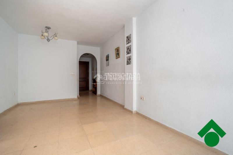 Foto f3a0d4a9-ccaf-4978-a25c-63730f34d172. Flat in Santa Fe