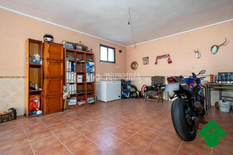 Foto 0924fce8-ac62-4e47-a182-d63db5fc5a6d. Casa amb aparcament a Moraleda de Zafayona