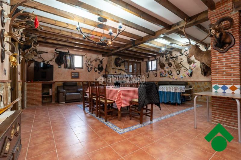 Foto 74cfab81-e7a5-45e7-9ecf-e8c1fb50094a. Casa amb aparcament a Moraleda de Zafayona