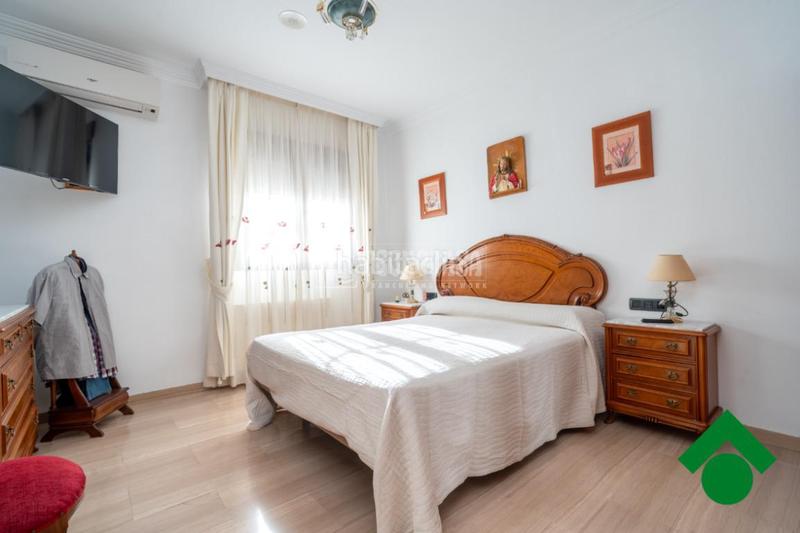 Foto b051dbc8-7016-4599-acb2-f5ef5b7ee5e7. Casa amb aparcament a Moraleda de Zafayona