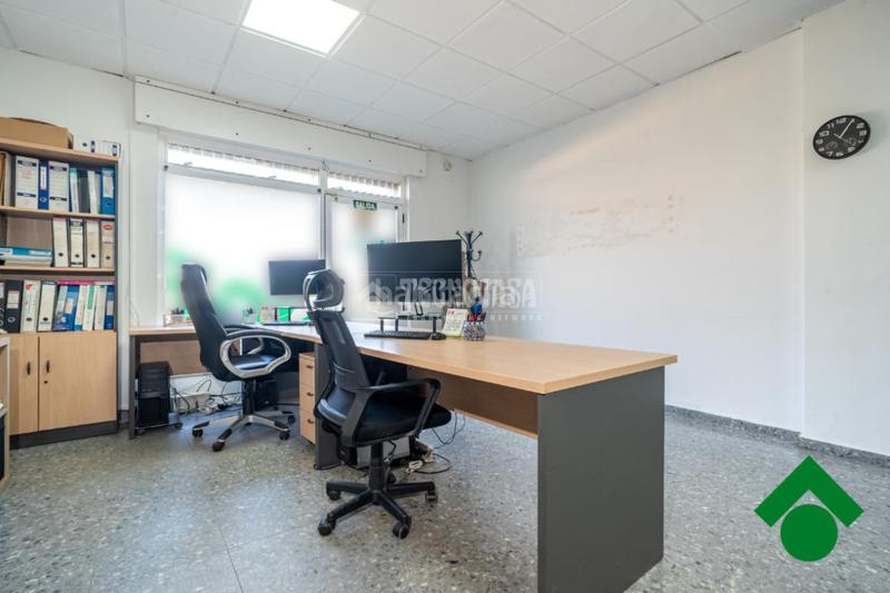 Foto 67c11abb-a4c5-442d-99e3-c1f9d215d6c7. Local comercial a Santa Fe